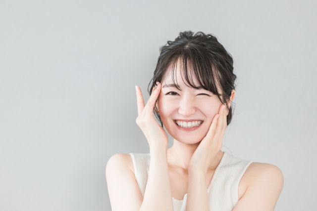 浜松市 ホワイトニング ホワイトニングサロン le canon 清潔感が生み出す第一印象。あなたの笑顔を白く、輝かせます。